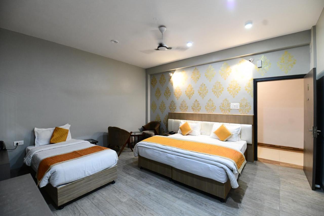 Hotel Jataka Inn Bodh Gaya Exterior photo