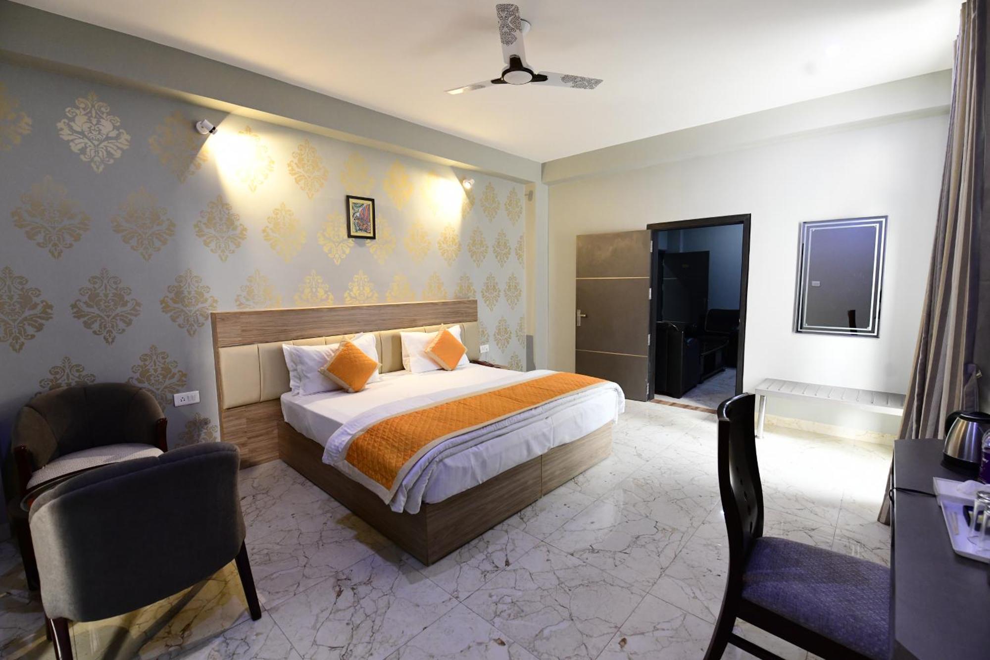 Hotel Jataka Inn Bodh Gaya Exterior photo